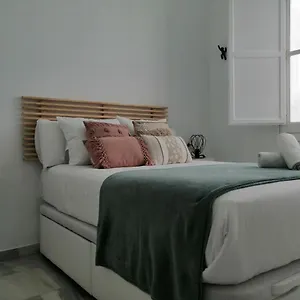 Apartamento Tourist House Trajano Terraza-piscina, Sevilla