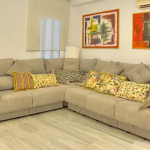 Apartamento Calle Betis, Sevilla