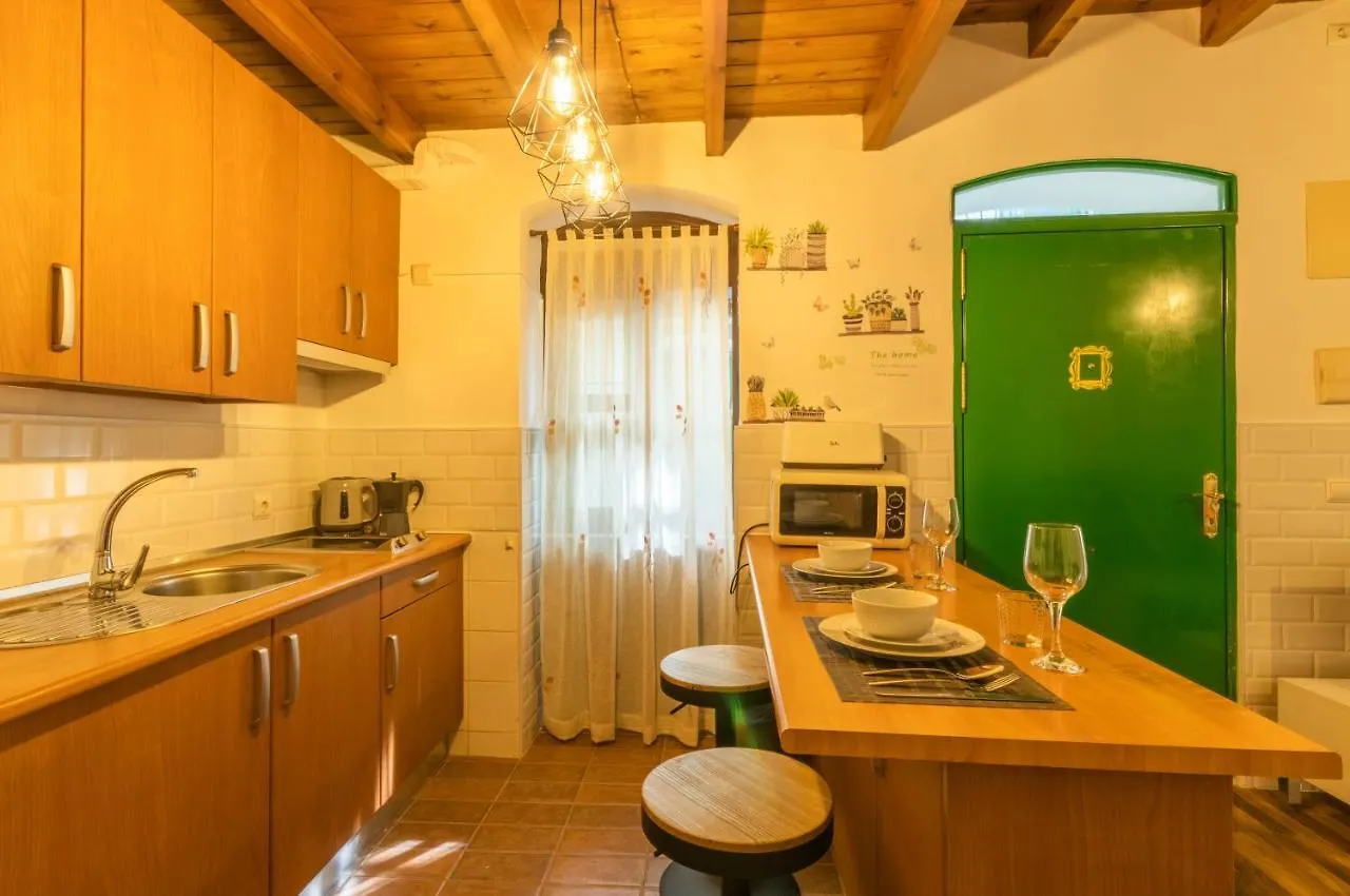 Apartamento Patio Andaluz En Sevilla 0*, Seville